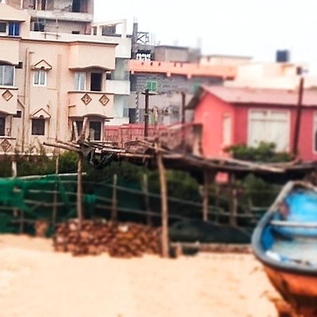 Ln Beach Homestay Puri Esterno foto