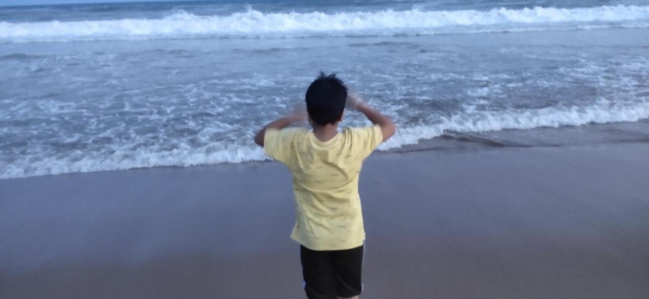 Ln Beach Homestay Puri Esterno foto